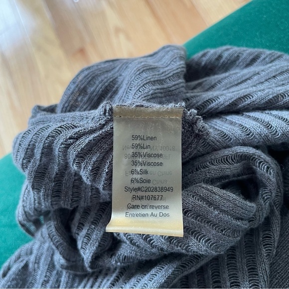 Alice + Olivia Gray Linen Blend Shadow Striped Circle Open Cardigan EUC Size XS - Picture 8 of 10